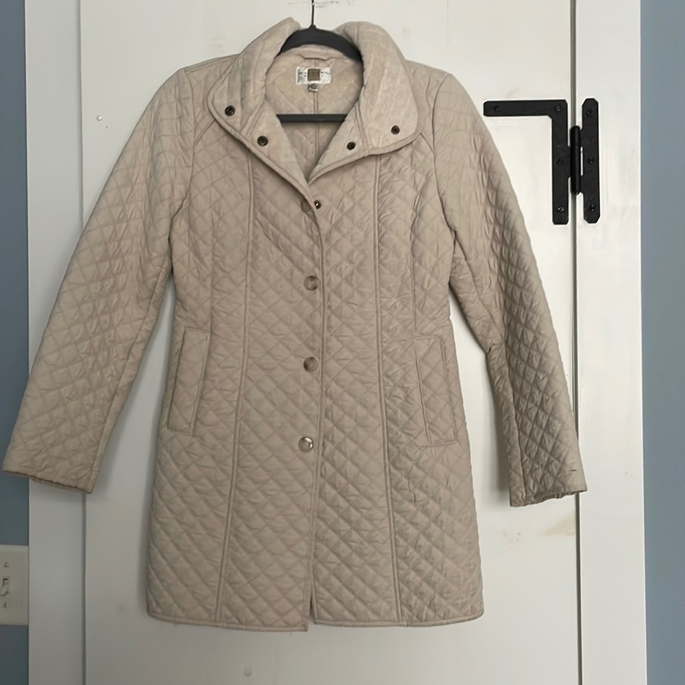 Nordstrom thigh length quilted jacket. Petite